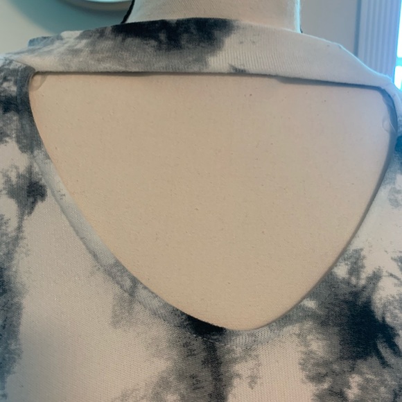 First Love plus size 3x unique tie dye super soft top - Picture 2 of 8